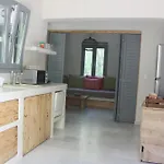 빌라 Orkeli Casa *