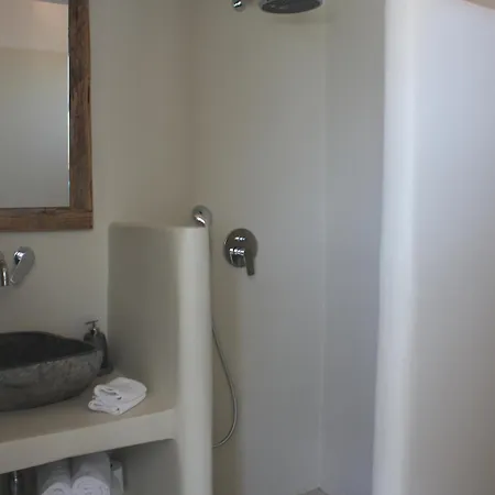 Orkeli Casa * Pláka