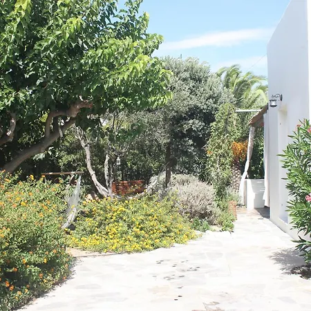 Orkeli Casa * Pláka